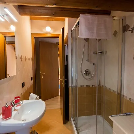 Alloggi G E G Borso del Grappa